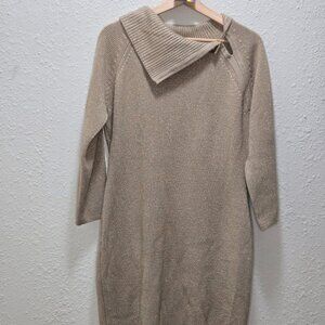 Beautiful Gold Calvan Klein Dress Size ES